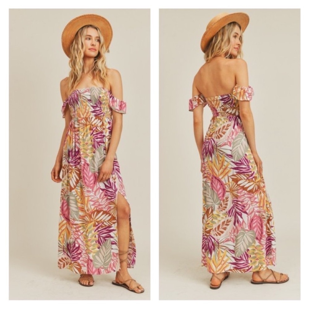 NWOT Lush Off Shoulder Floral Print Maxi Dress size small